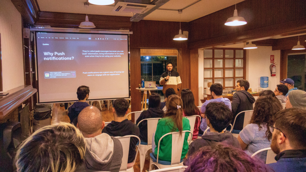 Recap of May’s Angular Montevideo Meetup: Highlights from the event & deep dive into push notifications