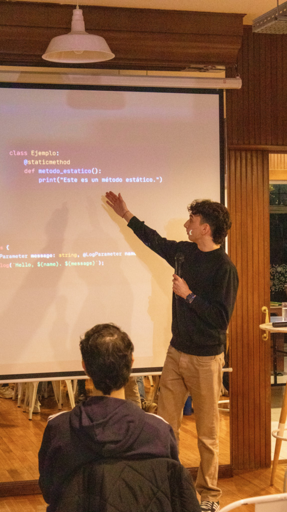 Recap of May’s Angular Montevideo Meetup: Highlights from the event & deep dive into push notifications